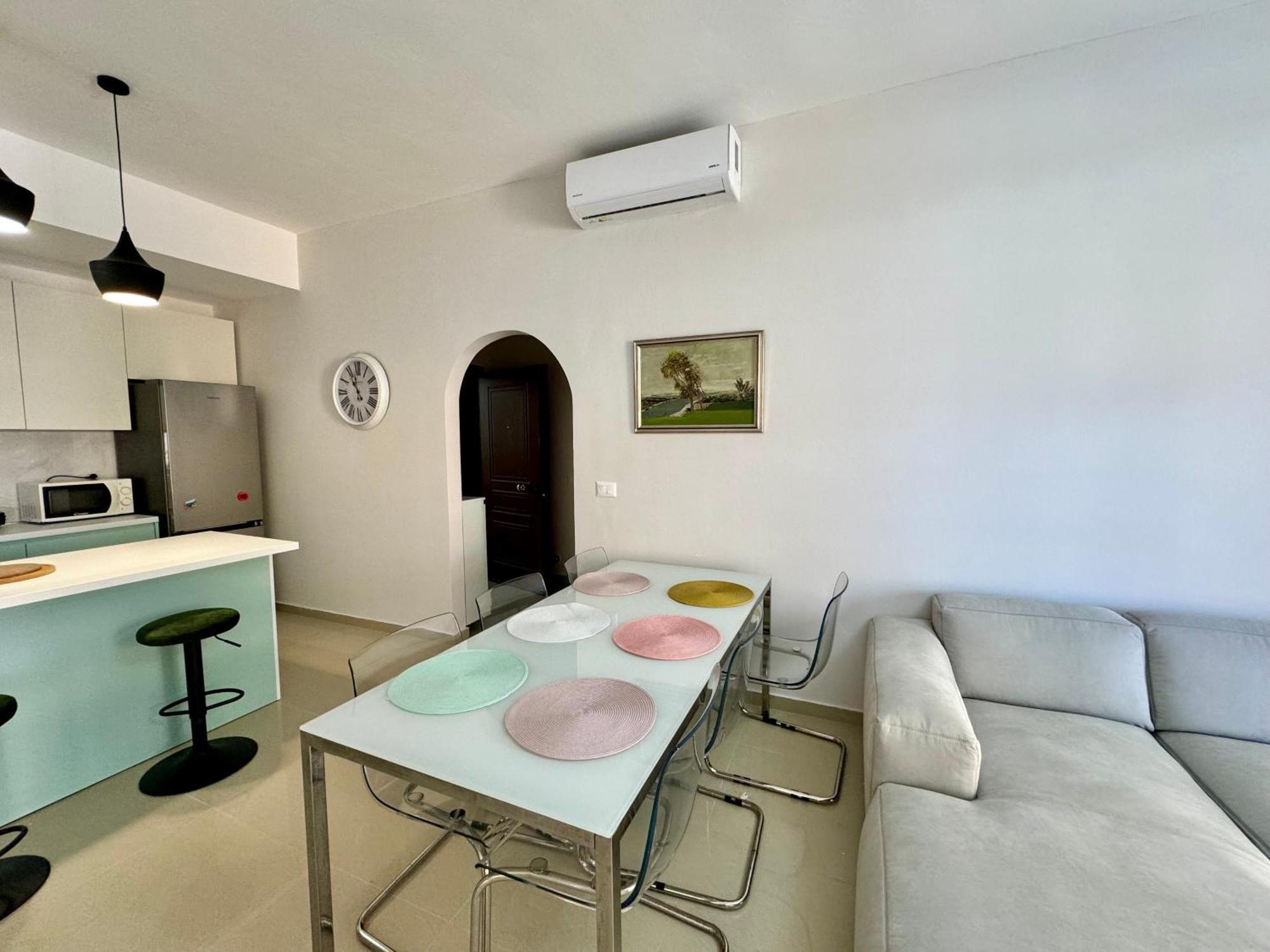 Turquoise Superior 6 Persons * Sarande